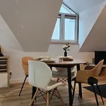 Apartment Acogedor En La Plaza Del Concello